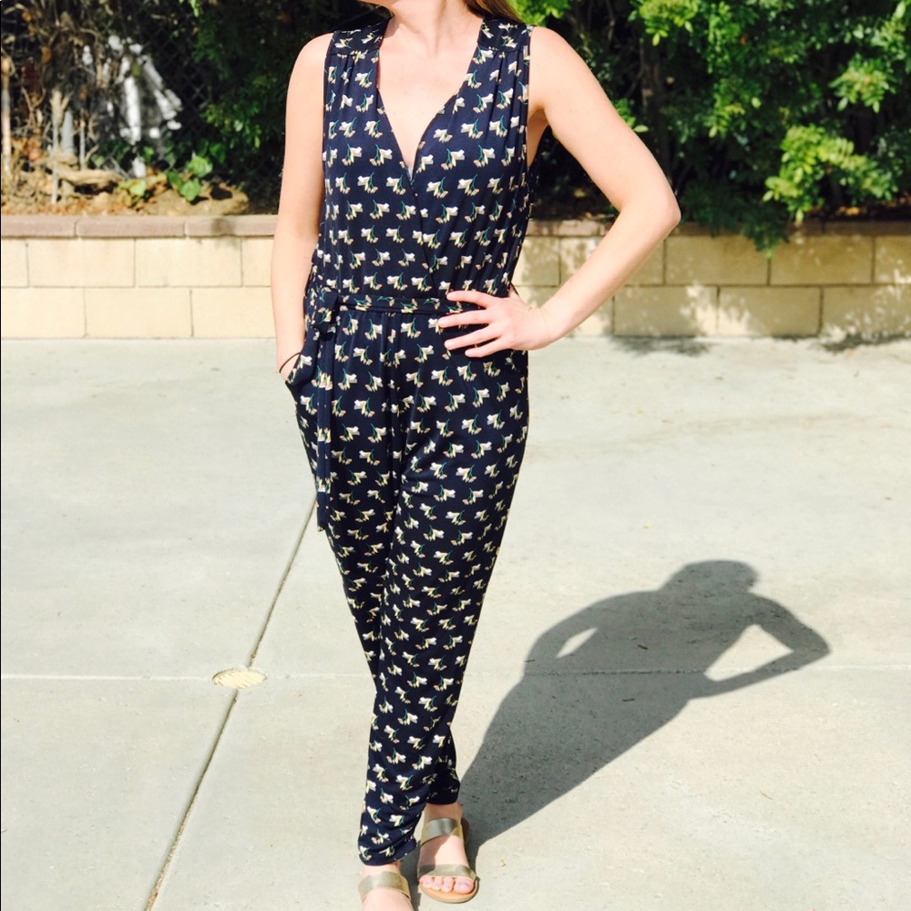 Navy Printed Jumpsuit - Picture 3 of 8